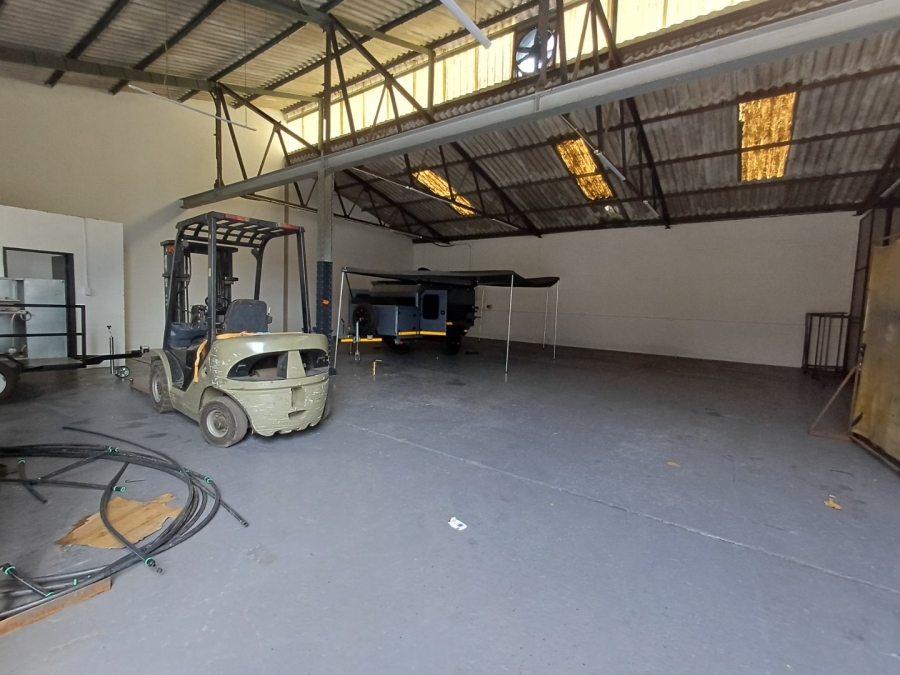 To Let commercial Property for Rent in Montague Gardens Western Cape